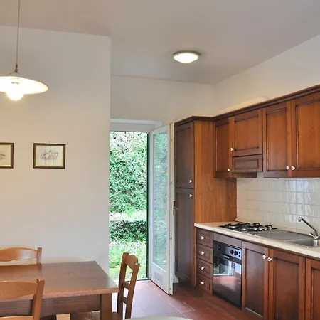 Montecasciano Margherita Apartment Capranica